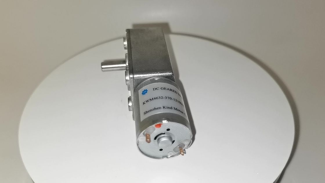 24V ডিসি ওয়ার্ম গিয়ার মোটর Rs370 কম নয়েজ কার্বন হোম যন্ত্রের জন্য ব্রাশ করা